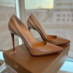 CHRISTIAN LOUBOUTIN Kid Leather Patent Super Pump 100mm - size 39 EU in Nude